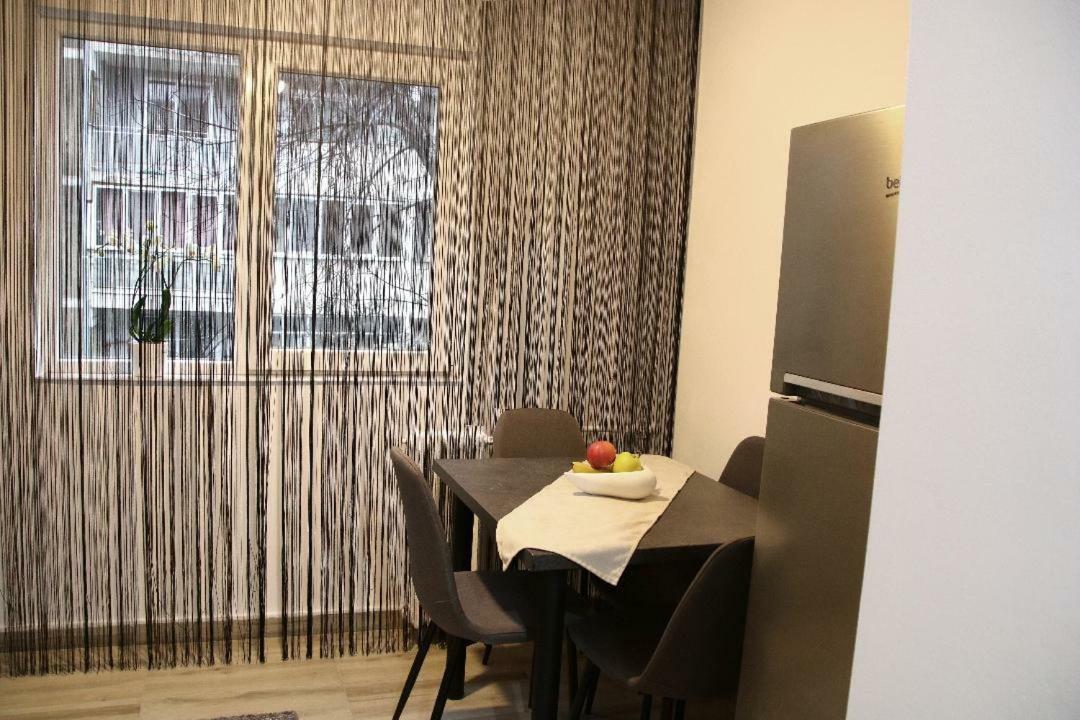 Tania Apartament Oradea Extérieur photo