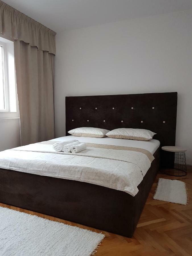 Tania Apartament Oradea Extérieur photo