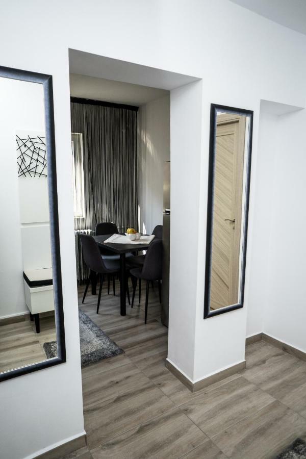 Tania Apartament Oradea Extérieur photo