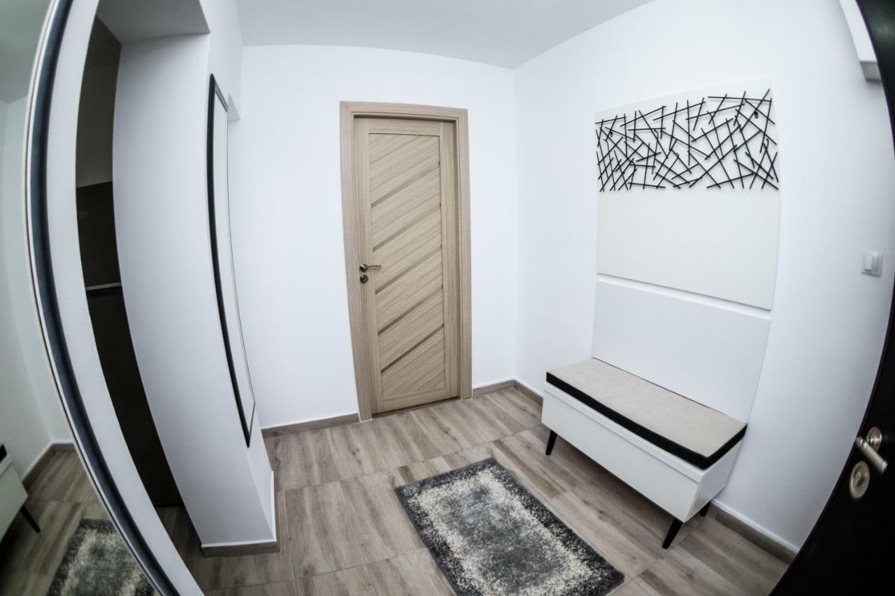 Tania Apartament Oradea Extérieur photo